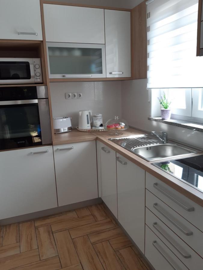 Apartment Dinko Rovanjska Exteriör bild